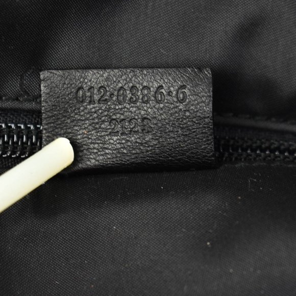 GUCCI: Black, Leather & Logo Duffel/Weekender (vo) - Picture 12 of 12